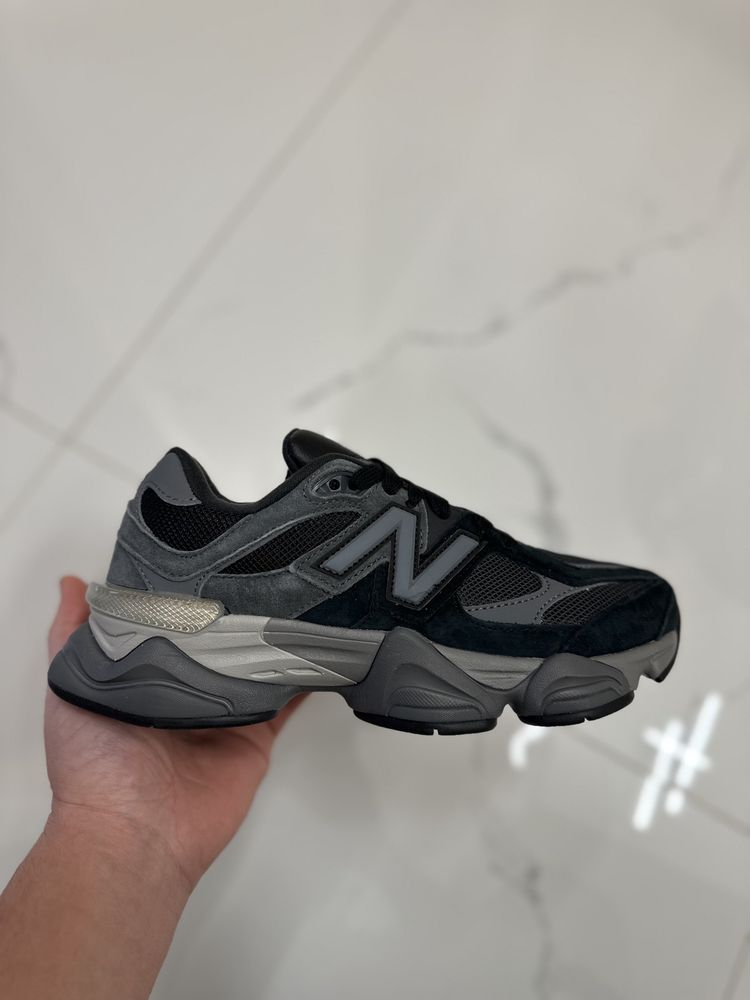 Black Castlerock — черен / сив
